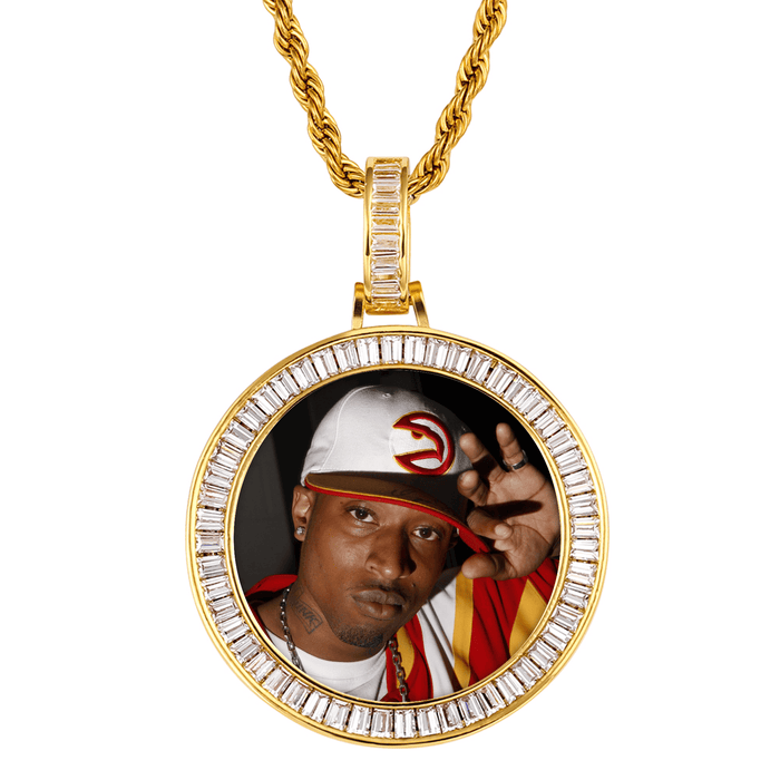 18K Gold Plated Hip-Hop Medallion Necklace – Stylish Round Pendant for Men & Women