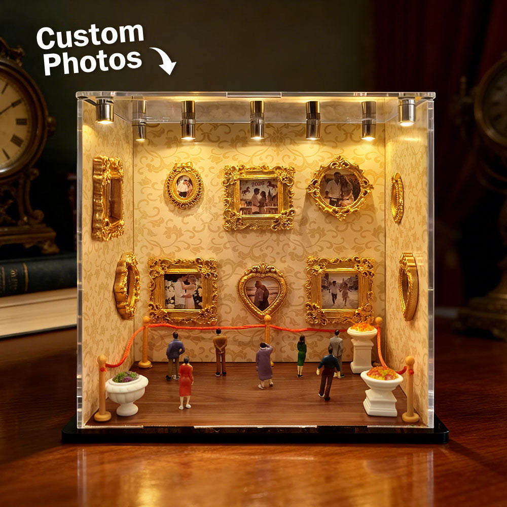 Transparent Mini Museum - Museum of Us