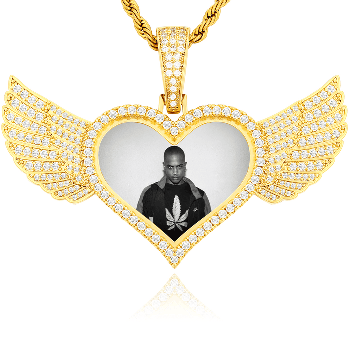 Iced Out Custom Chain with Wings and Picture – Rapper Style Streetwear Jewelry for Him