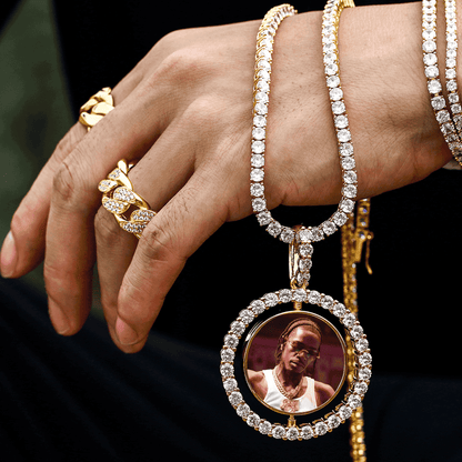 Double-Sided Medallion Picture Necklace