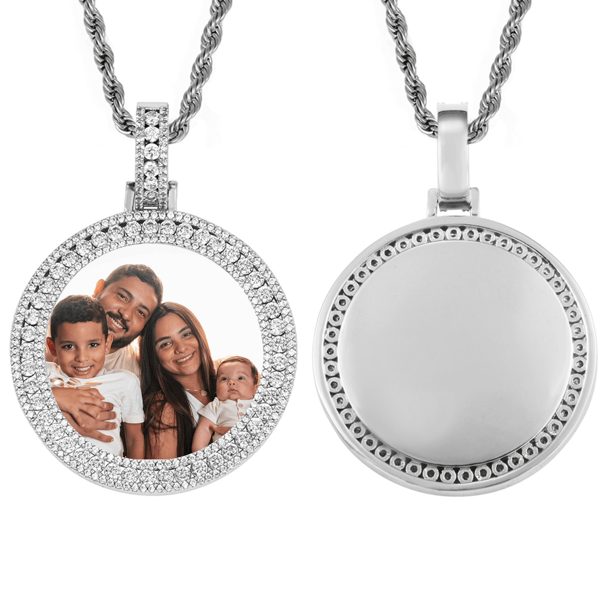Round Medallion Memory Necklace With Picture - Sentimental Gift For Bestie