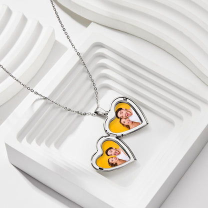 Custom Photo Engraved Neckalce Heart Pendant Exquisite Gift For Couple