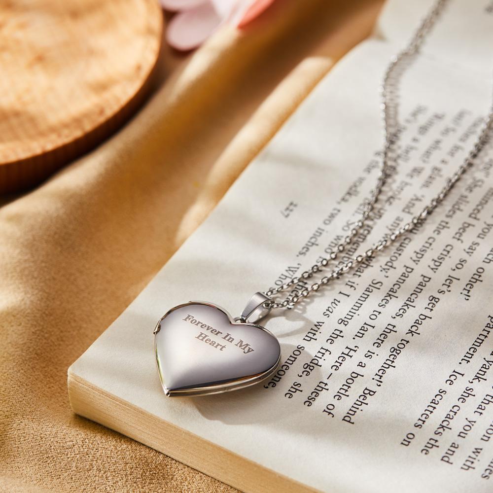 Custom Photo Engraved Neckalce Heart Pendant Exquisite Gift For Couple