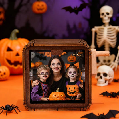 Custom 16 Halloween Photos Music Flipbook Frame Animation Machine Mechanical Hand cranked Photo Album with Light Unique Halloween Gifts