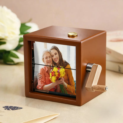 Custom 16 Photos Music Flipbook Frame Animation Machine Detachable Photos Mechanical Hand cranked Photo Album